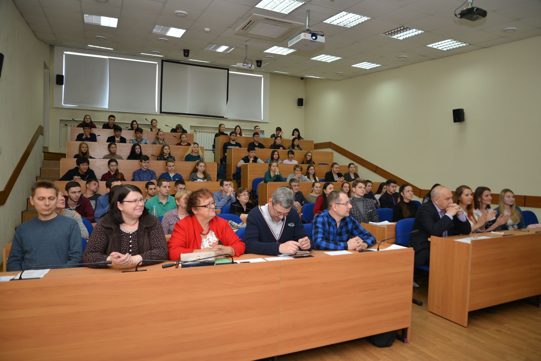 Молодые ученые ВГУЭС презентовали научные работы Молодые ученые ВГУЭС презентовали научные работы