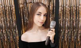 Режиссер-постановщик, вокалист, волонтер, спортсменка – выпускница Диана Оганян благодарит ВГУЭС за опыт и возможности