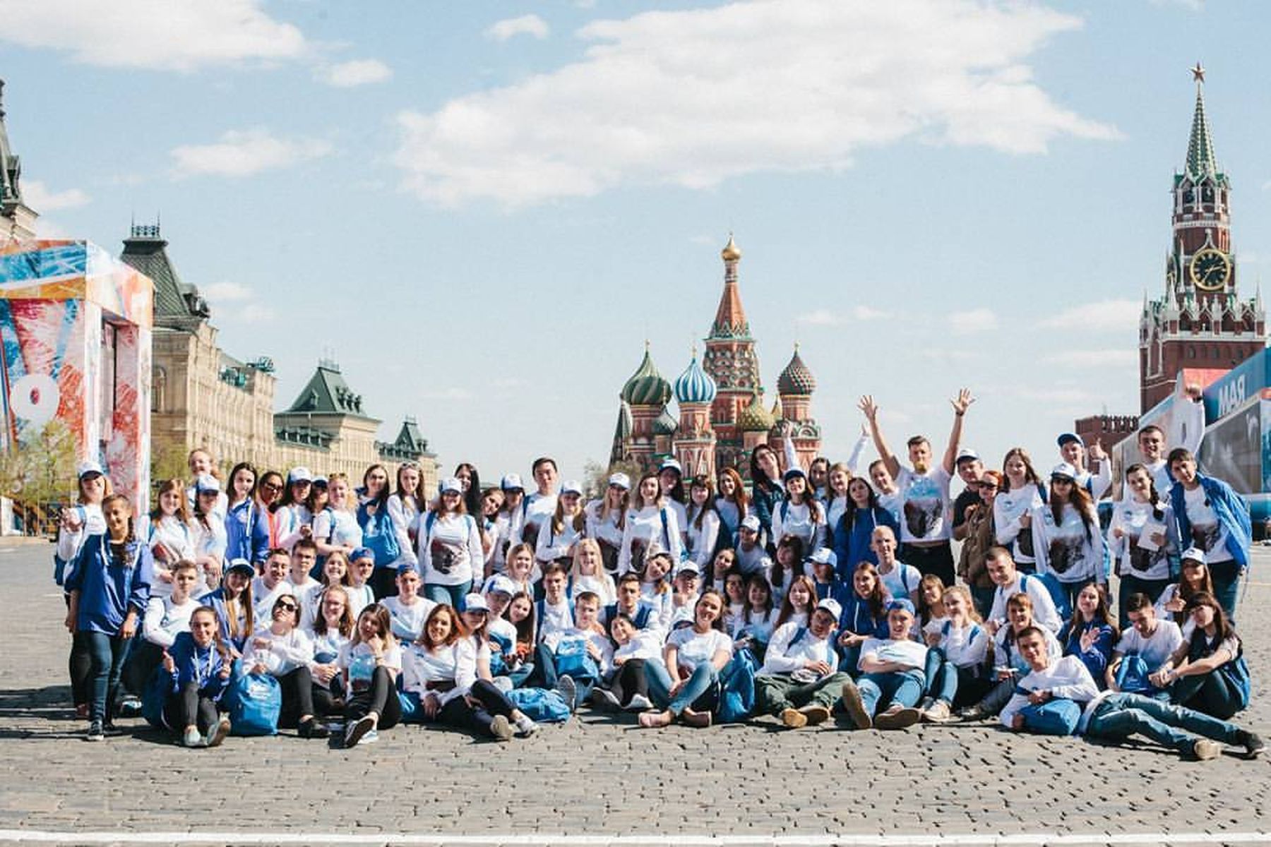 Волонтёры ВГУЭС делятся впечатлениями от Парада Победы в Москве Волонтёры ВГУЭС делятся впечатлениями от Парада Победы в Москве