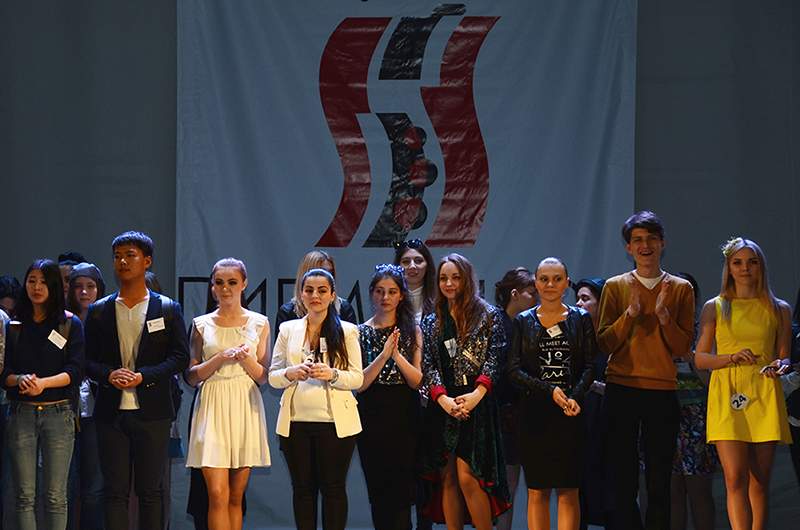Окрыляющий успех Pacific Style Week: победителей финала «Пигмалиона 2015» – студентов-дизайнеров ВГУЭС пригласили на Римскую неделю моды!