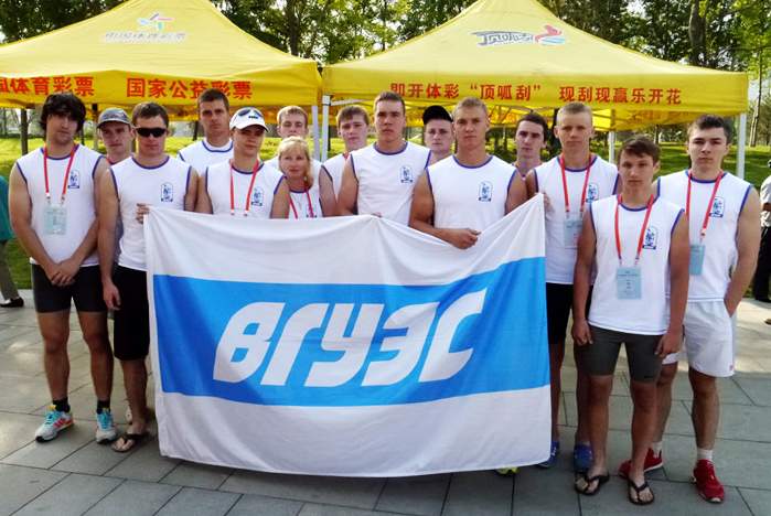 Поздравляем гребцов на «Драконах» спортклуба «ВГУЭС» с «золотом» и «серебром» на студенческом чемпионате мира!