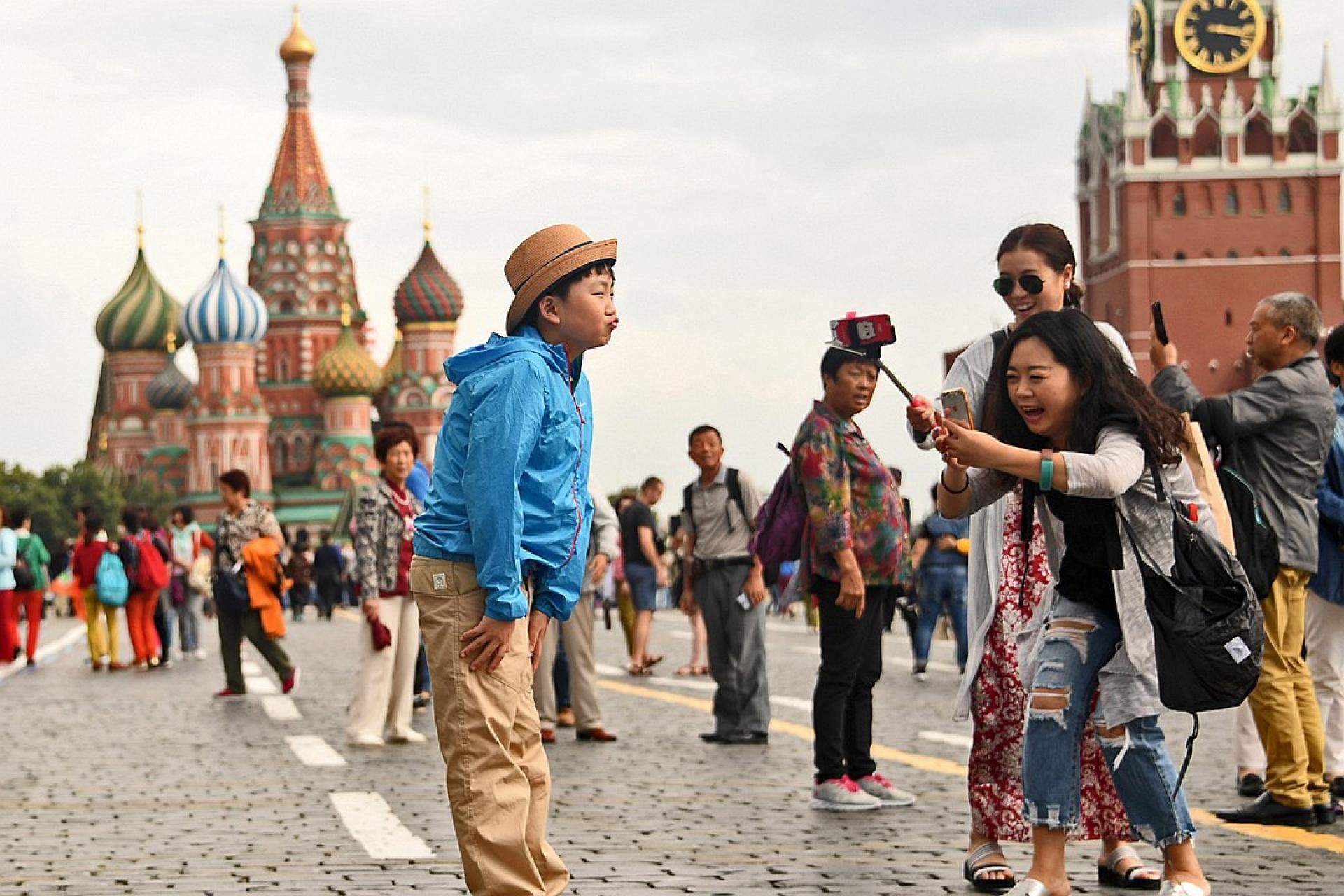 К возвращению иностранных туристов России надо готовиться уже сейчас