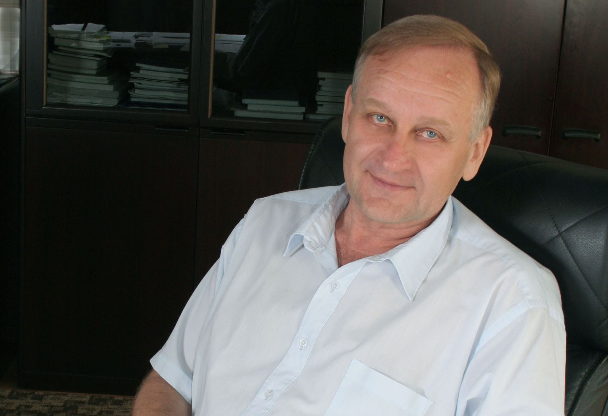Коллектив ВГУЭС поздравляет с днем рождения президента университета Геннадия Лазарева Коллектив ВГУЭС поздравляет с днем рождения президента университета Геннадия Лазарева
