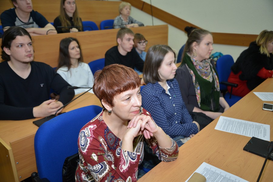 Во ВГУЭС состоялось открытие научно-практической конференции «Интеллектуальный потенциал вузов – на развитие Дальневосточного региона России и стран АТР» Во ВГУЭС состоялось открытие научно-практической конференции «Интеллектуальный потенциал вузов – на развитие Дальневосточного региона России и стран АТР»