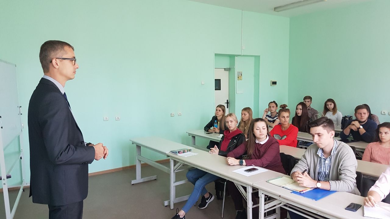 Кафедра управления ВГУЭС сотрудничает с практиками Кафедра управления ВГУЭС сотрудничает с практиками
