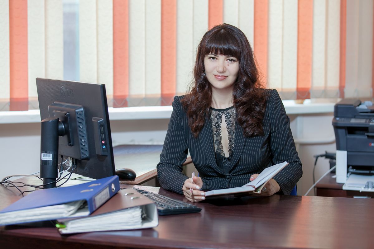 Преподаватель ВГУЭС Галина Петрук – абитуриентам: «Не упускайте свой шанс, будьте активными, твердо идите к намеченной цели!» Преподаватель ВГУЭС Галина Петрук – абитуриентам: «Не упускайте свой шанс, будьте активными, твердо идите к намеченной цели!»
