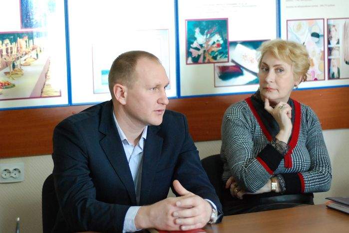 Представители АТП «Приморье» встретились со своими коллегами — студентами ВГУЭС