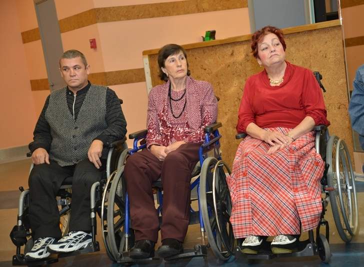Во ВГУЭС продемонстрировали одежду для маломобильных граждан