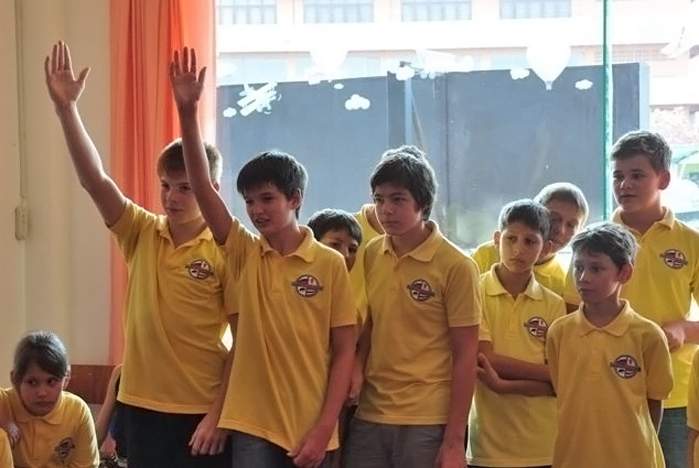 Школьникам Таиланда рассказали о ВГУЭС